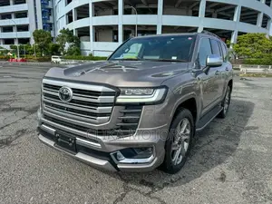 Toyota Land Cruiser 3.3 Diesel 4WD 2021 Gray