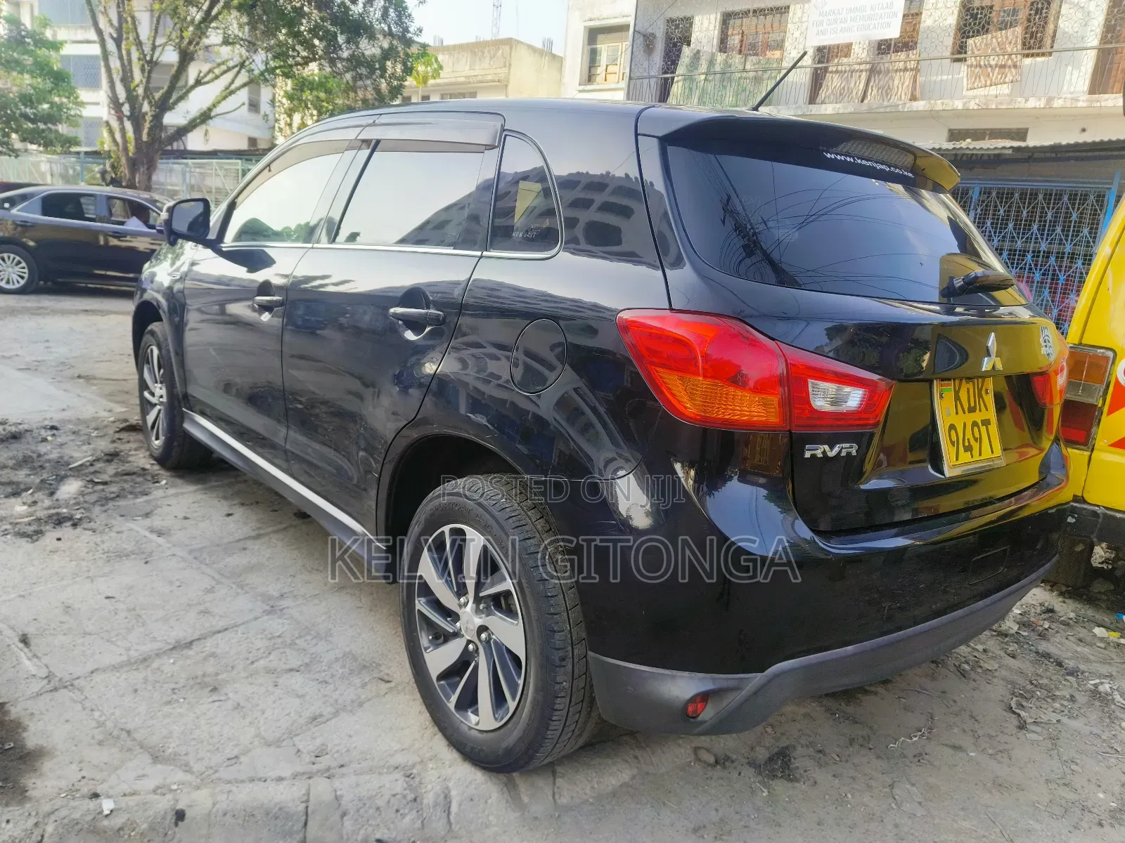 Mitsubishi RVR 2016 Black