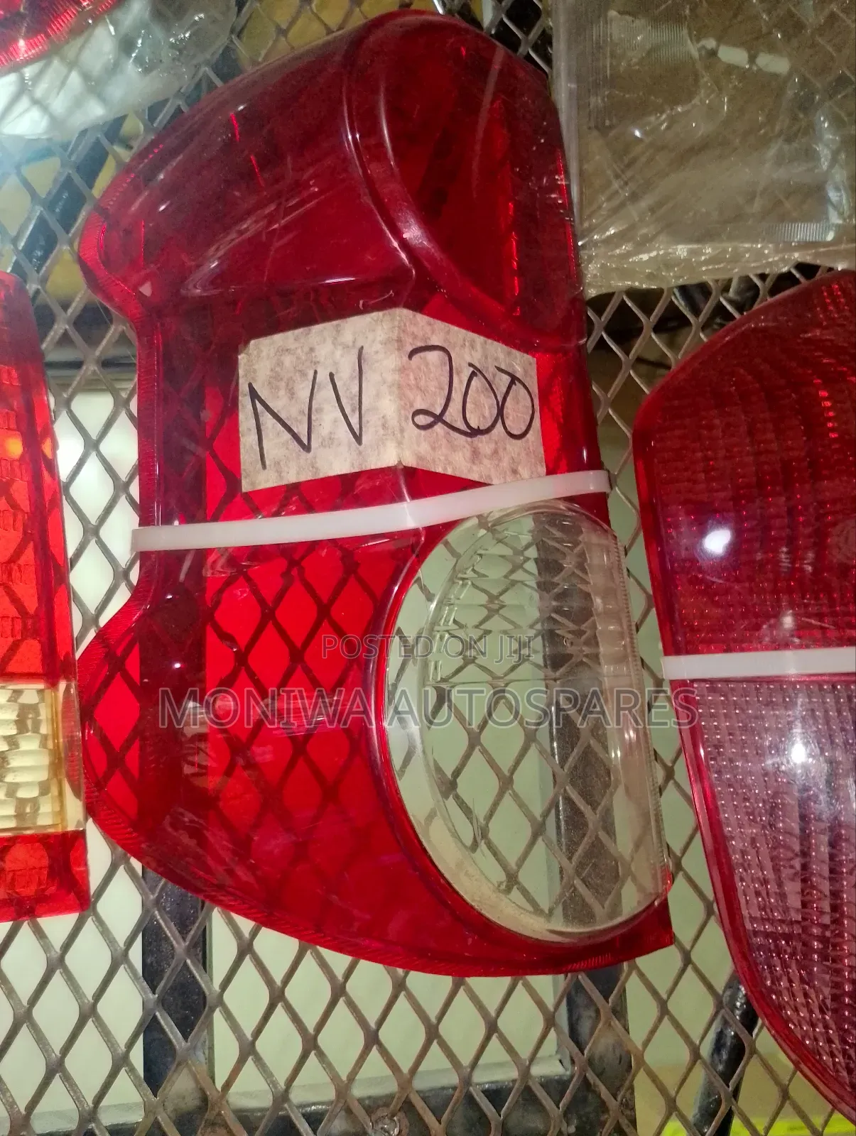 Tail Lens Nissan Nv 200