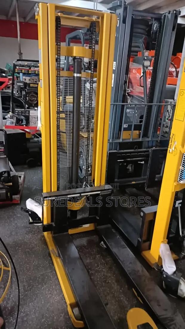 Manual Stacker Machine - main view