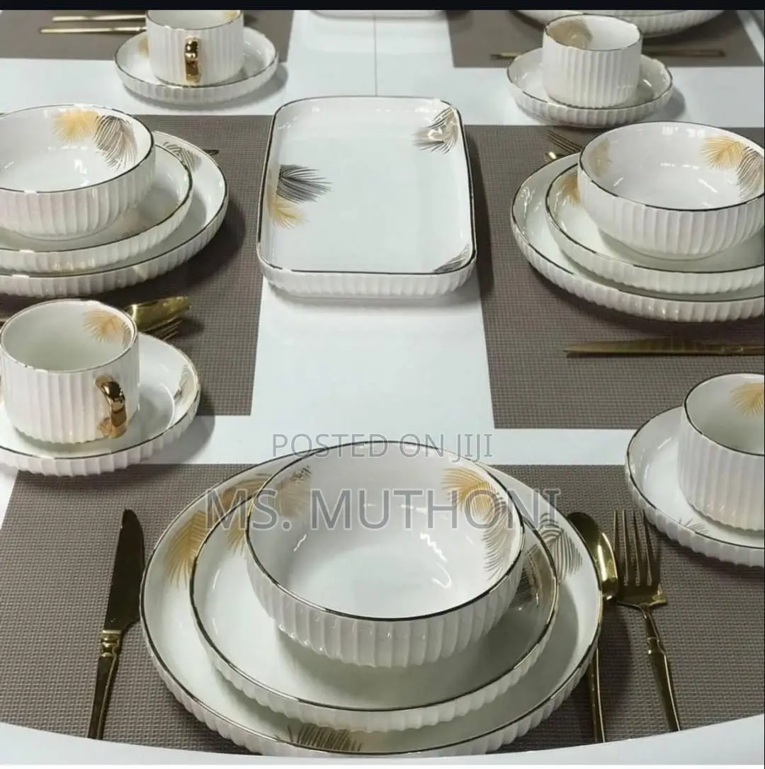 Elegant European Porcelain Dinner Set( Floral Pattern )