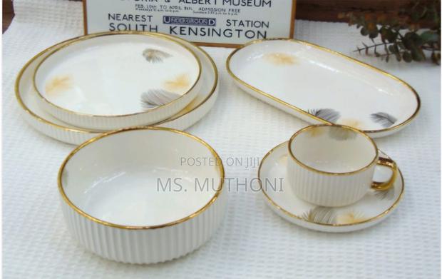 Elegant European Porcelain Dinner Set( Floral Pattern ) - thumbnail 3