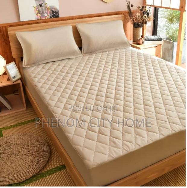 Grey Quilted Waterproof Mattress Cover - thumbnail 2
