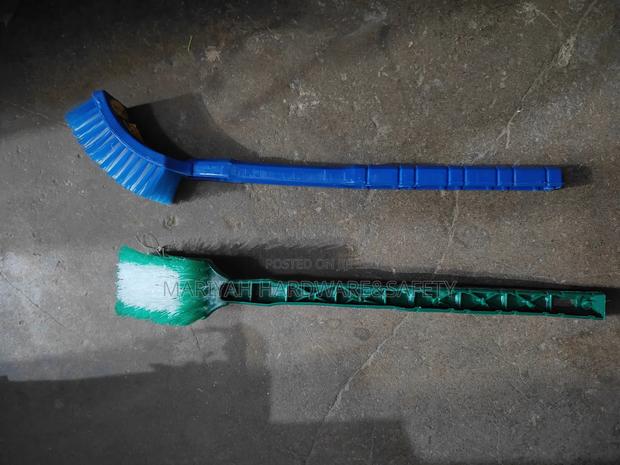 Toilet Cleaning Brush - main view