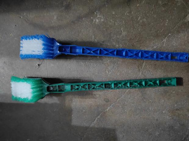 Toilet Cleaning Brush - thumbnail 2