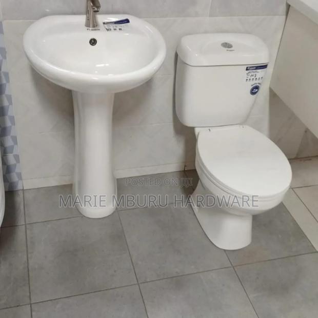 Good Quality Toilet Seat Available
