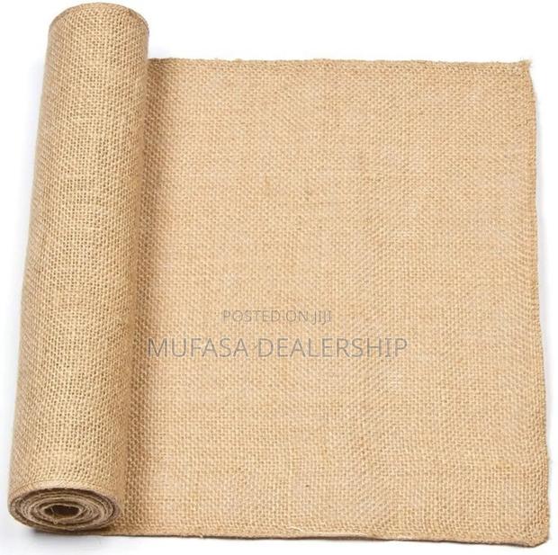 Woven Hessian Cloth - thumbnail 2
