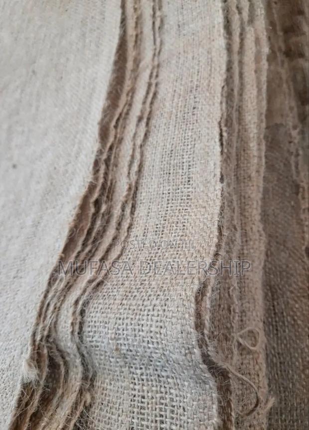 Pro Hessian Fabric Cloth - thumbnail 2