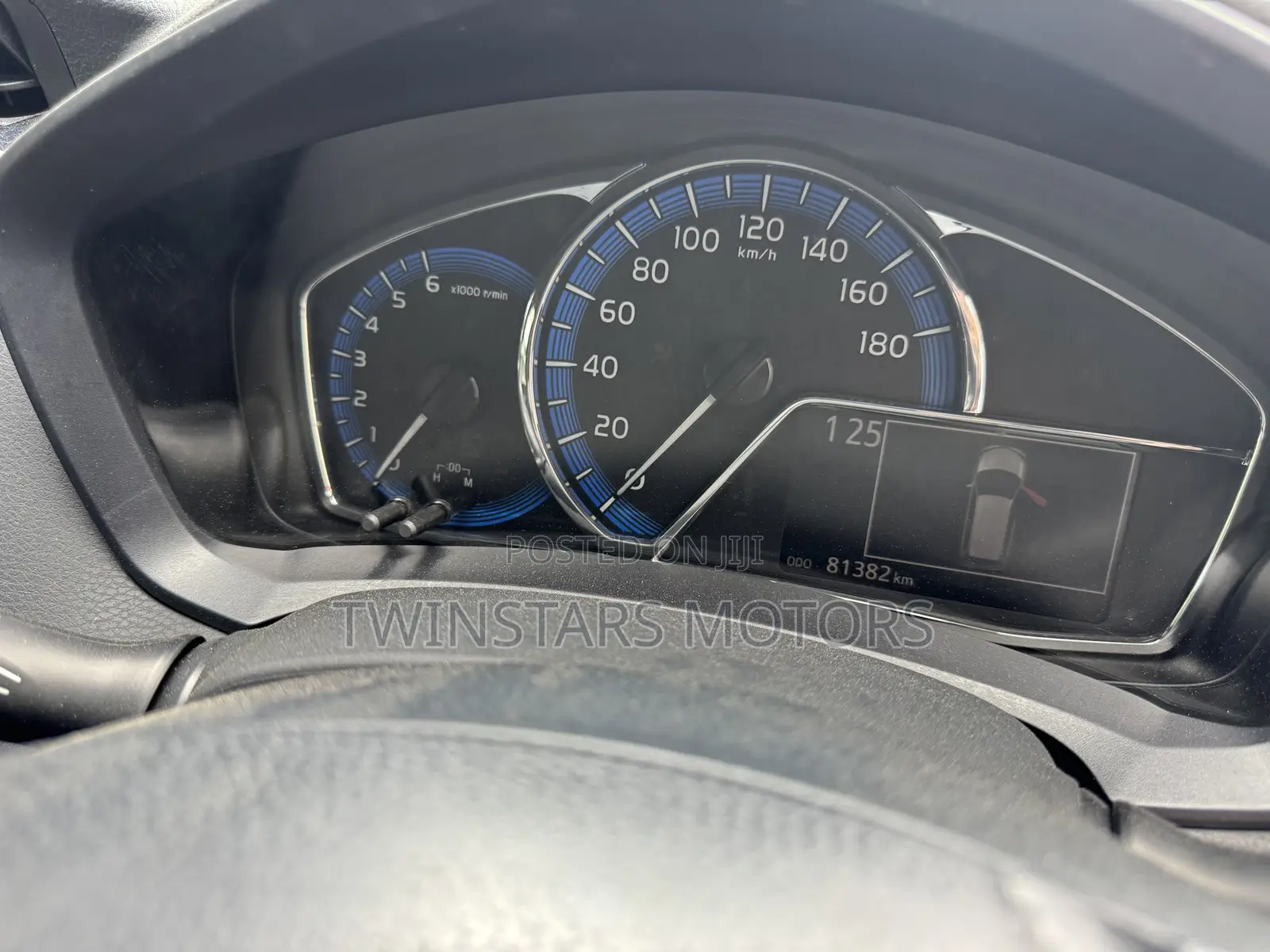 Toyota Corolla Fielder 1.5 Hybrid FWD 2018 Orange