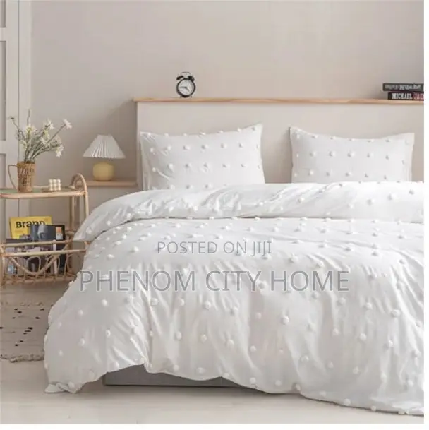 White Tufted Dot Design Duvet Cove Set