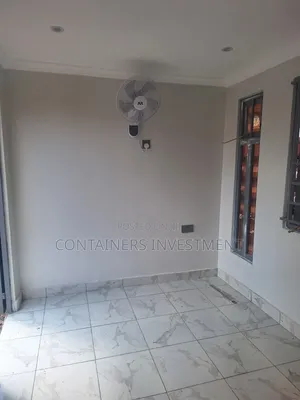 20ft Container Fabricated Into a 12ft Office and 8ft Store