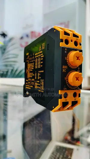 Selec Make Asymmetrical Cyclic Timer, 800XC