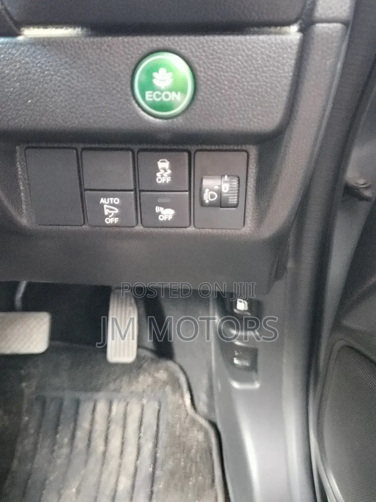 Honda Fit 2017 Silver