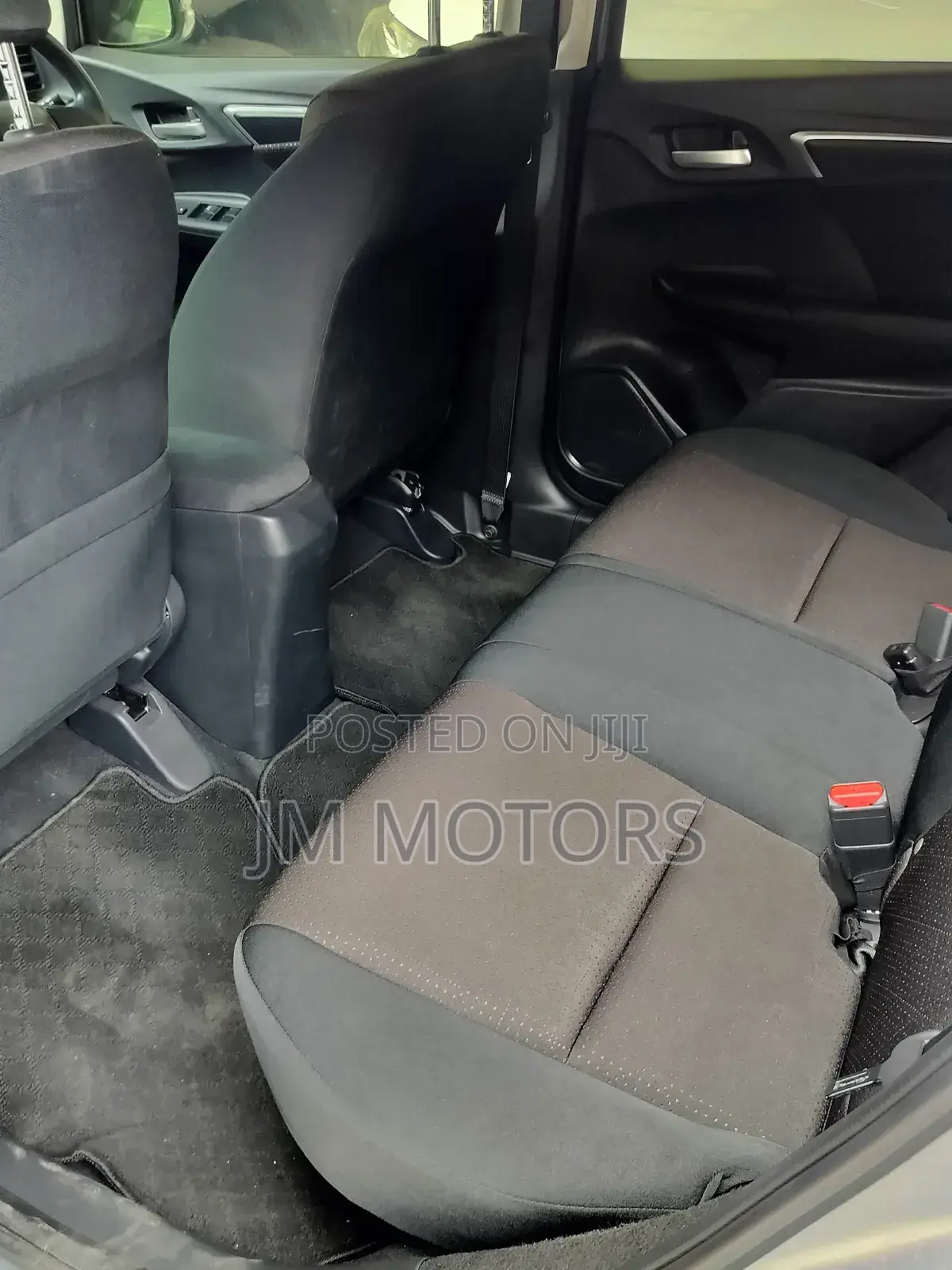 Honda Fit 2017 Silver