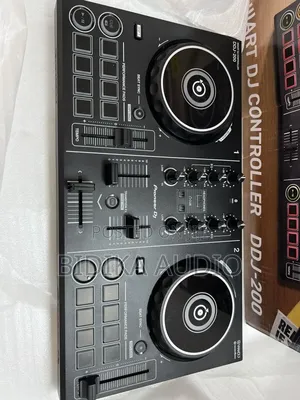 Original Pioneer DJ Controller DDJ-200