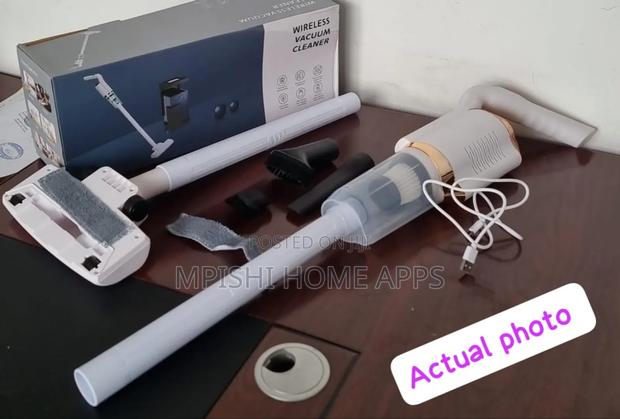 Wireless Vacuum Cleaner - thumbnail 3