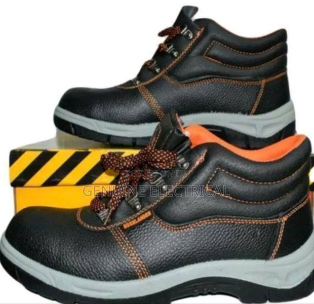 Safety Boots - main view