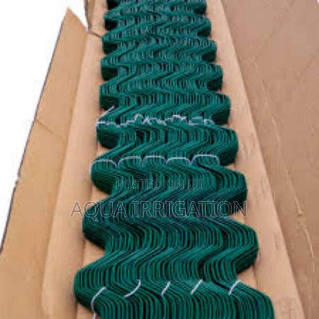 Tighten Your Greenhouse Film With Zigzag Wire