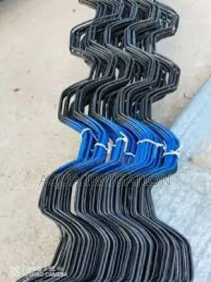 Flexible Yet Strong Zigzag Wire for Farming
