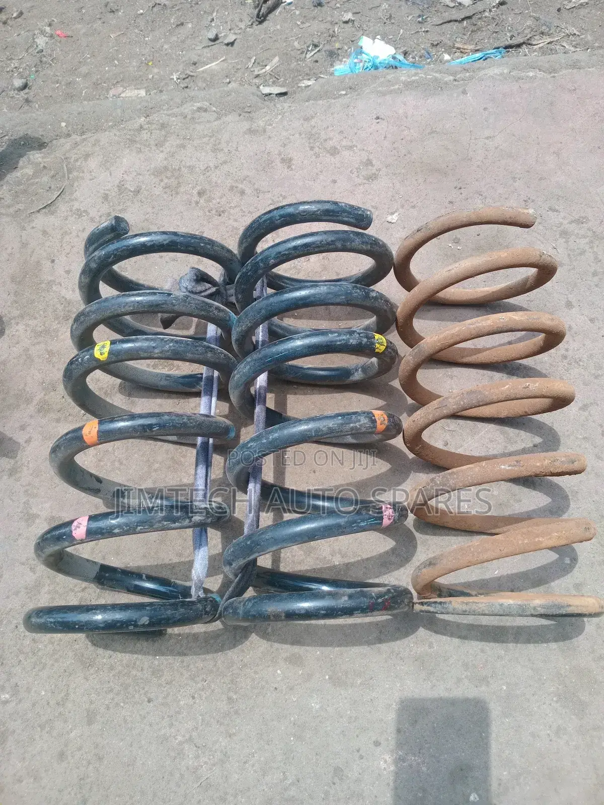 Toyota Alphard Rear Heavy Duty Spring
