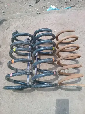 Toyota Alphard Rear Heavy Duty Spring
