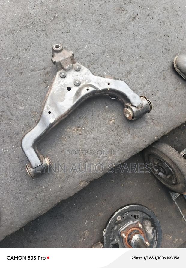 High Roof Arm Lower 4wd - thumbnail 2