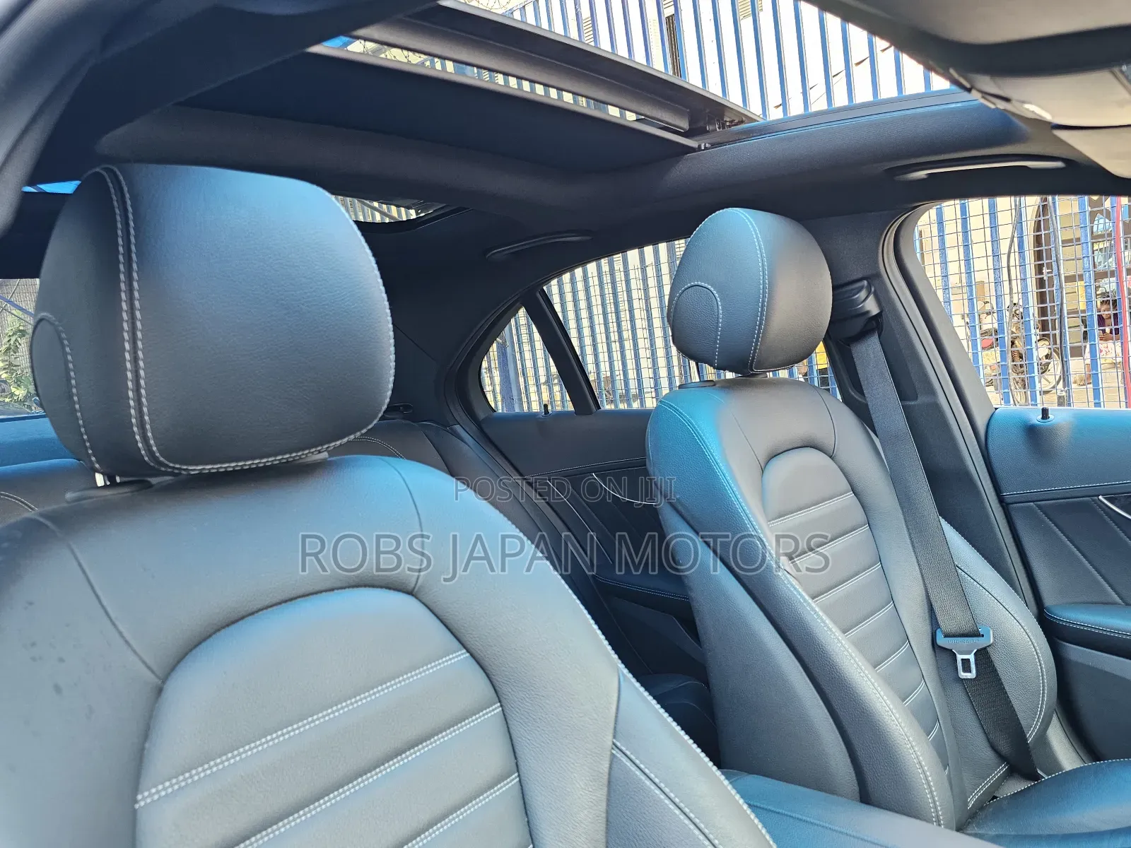Mercedes-Benz C200 2018 Black