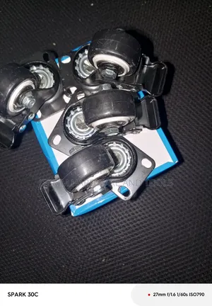 Caster Wheels With Break 1 1⁄2" 4pcs Set