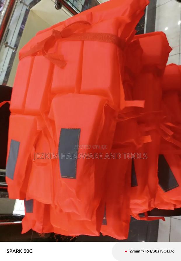 Life Jackets - thumbnail 3