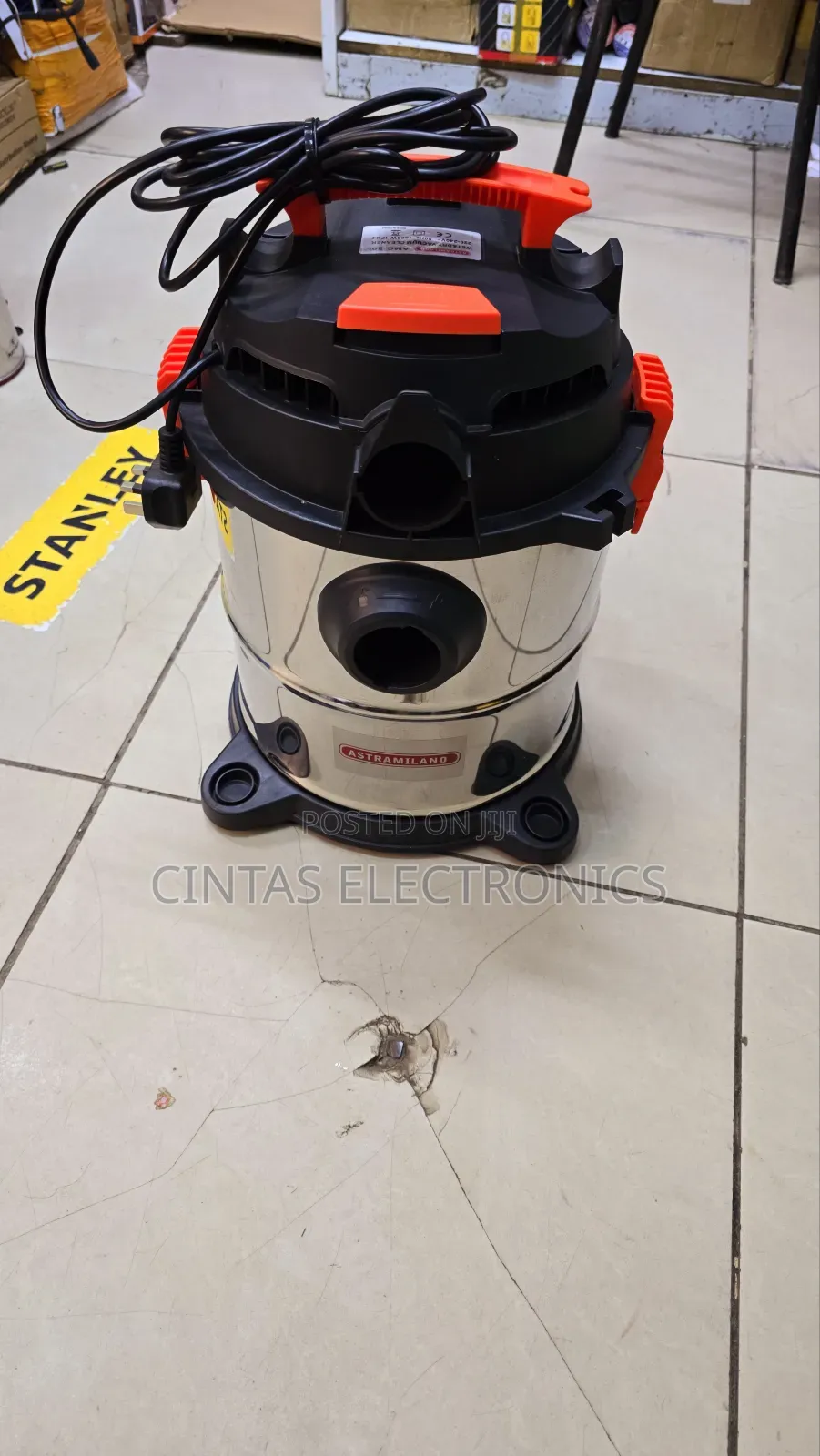 Commercial 20l Vacuum Cleaner