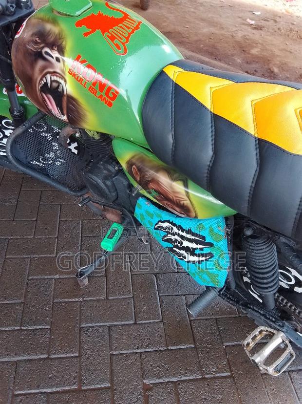 Bajaj Boxer 150 UG 2022 Black - thumbnail 2