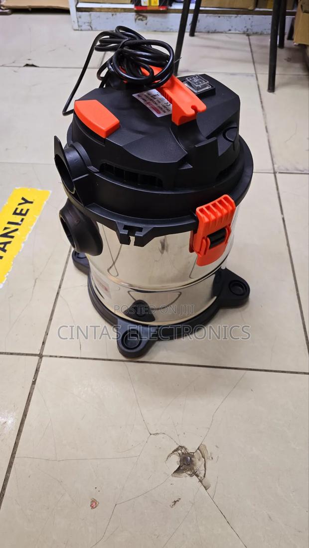 Vacuum Cleaner Astramilano 20l (Commercial)