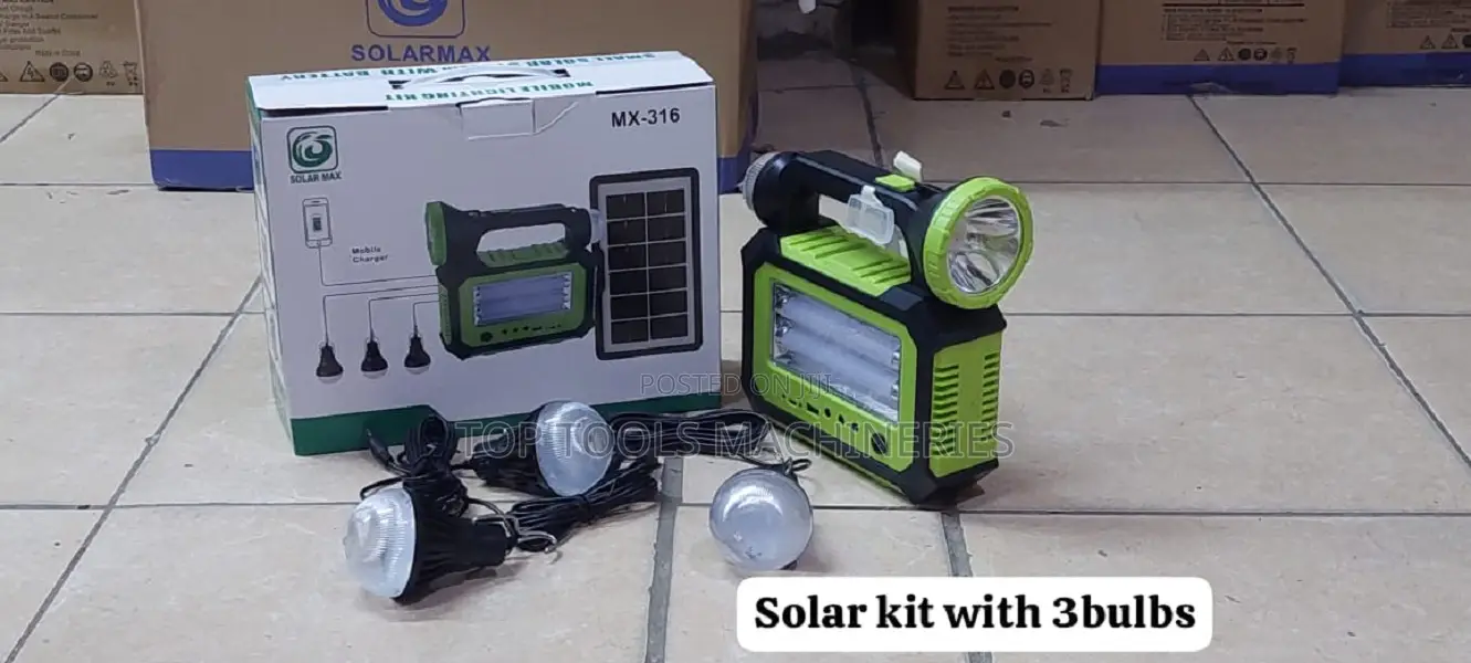 Solar Kit With Three Bulbs and Torch at 3, 000