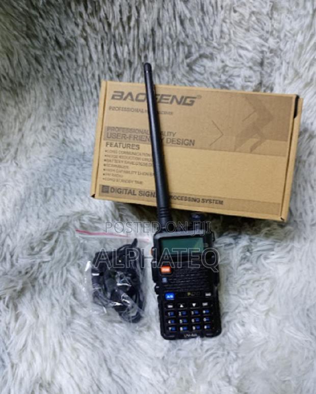 Baofeng BAOFENG_UV-5R Ham Radio With Rechargeable Batteries