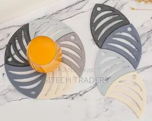 5 Pieces Fish Shaped Silicone Coasters