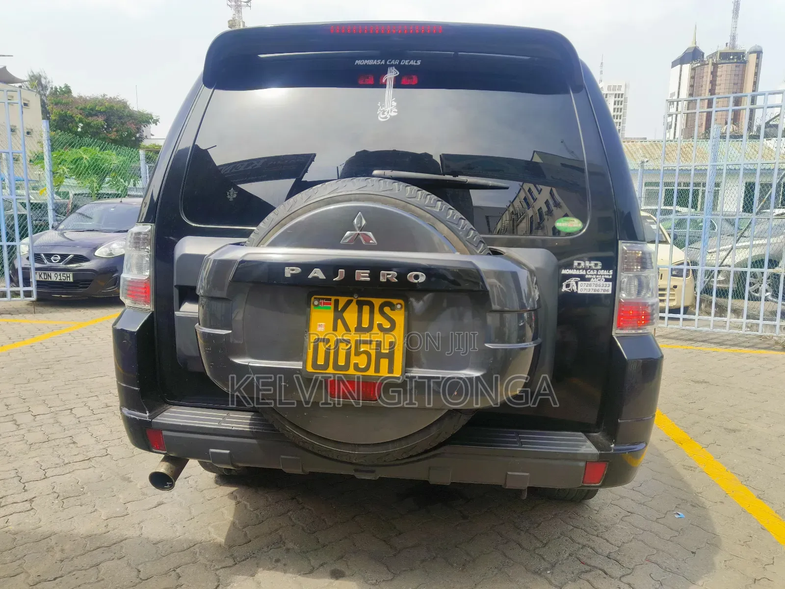 Mitsubishi Pajero 2017 Black