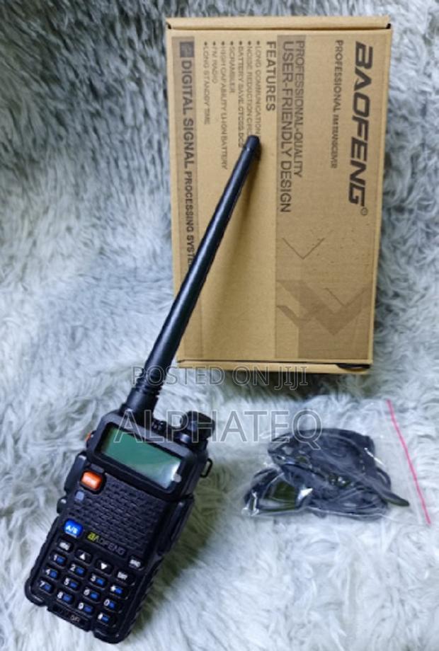 Baofeng UV-5R Dual Radio With Ear Piece - main view