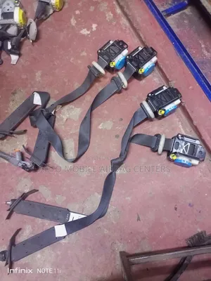 Nissan X-Trail Nt 32 Seat Belts