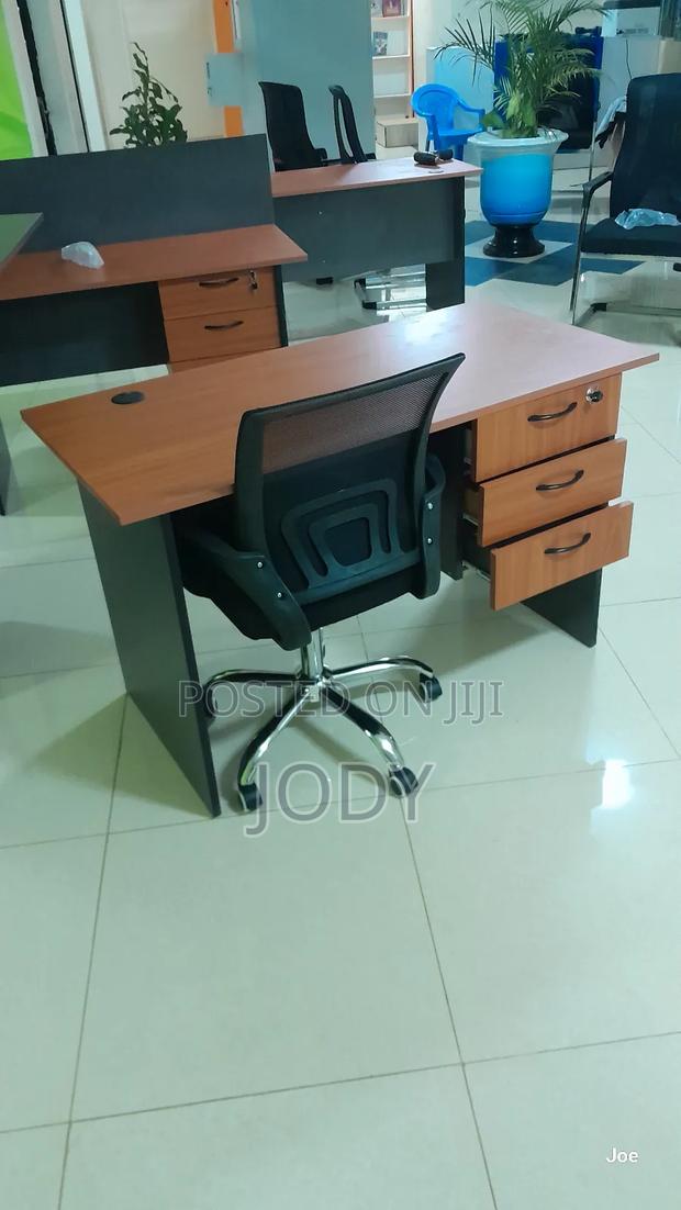 Classic Workhub Desk and Office Mesh Chair - thumbnail 2