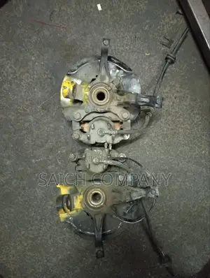 Mitsubishi Mirage Front Wheel Hubs