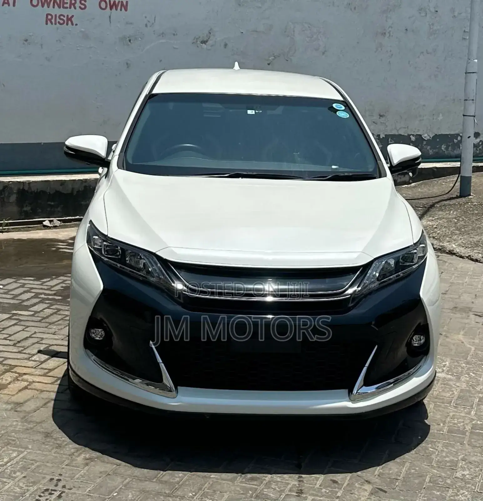 Toyota Harrier 2018