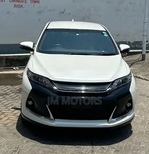 Toyota Harrier 2018