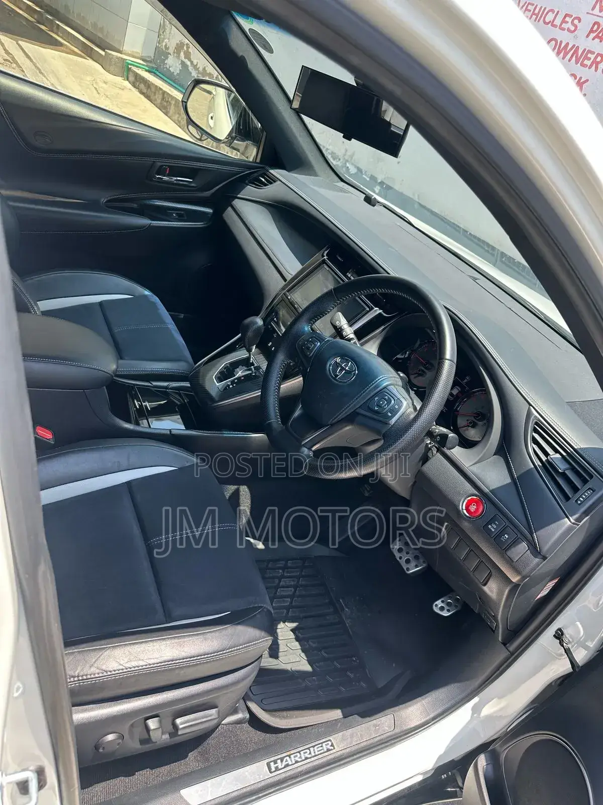 Toyota Harrier 2018