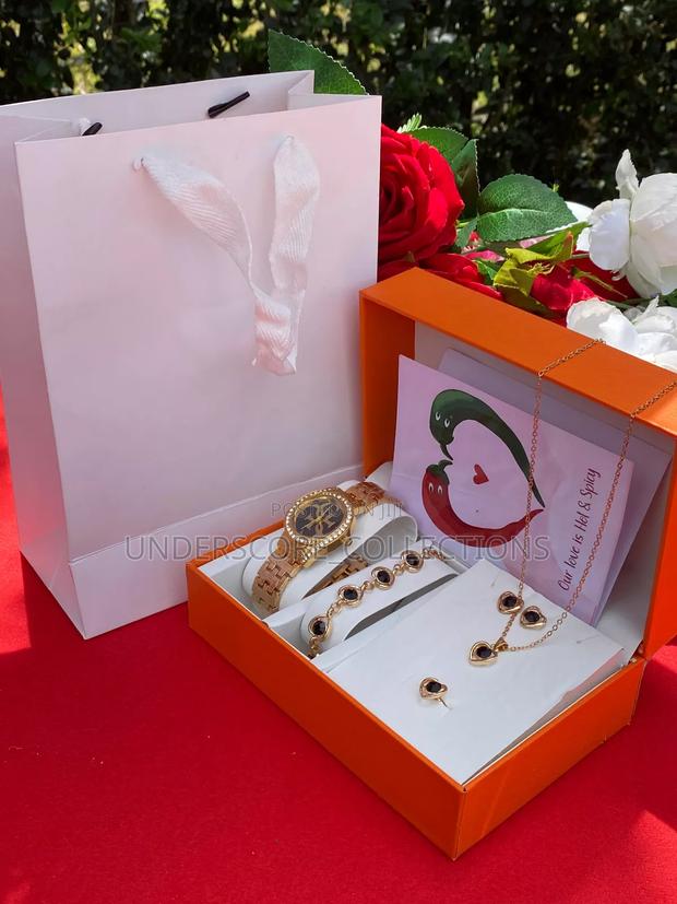 Perfect Gift Combo for Ladies - main view