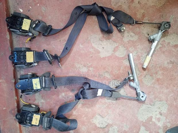 Mitsubishi Rvr Front Sefetybelts . - main view