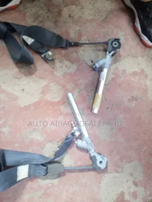 Mitsubishi Rvr Front Sefetybelts .