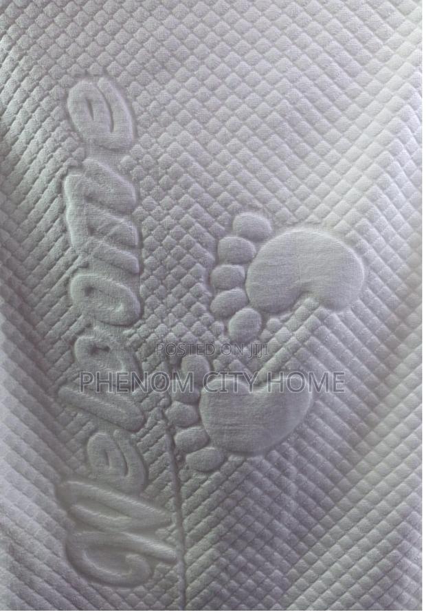 White Heavy Towel Design Bathmats - thumbnail 2