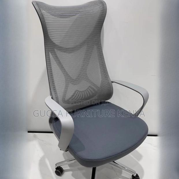 Office Chairs: Ergonomic Supportive Office Mesh Chair - thumbnail 4