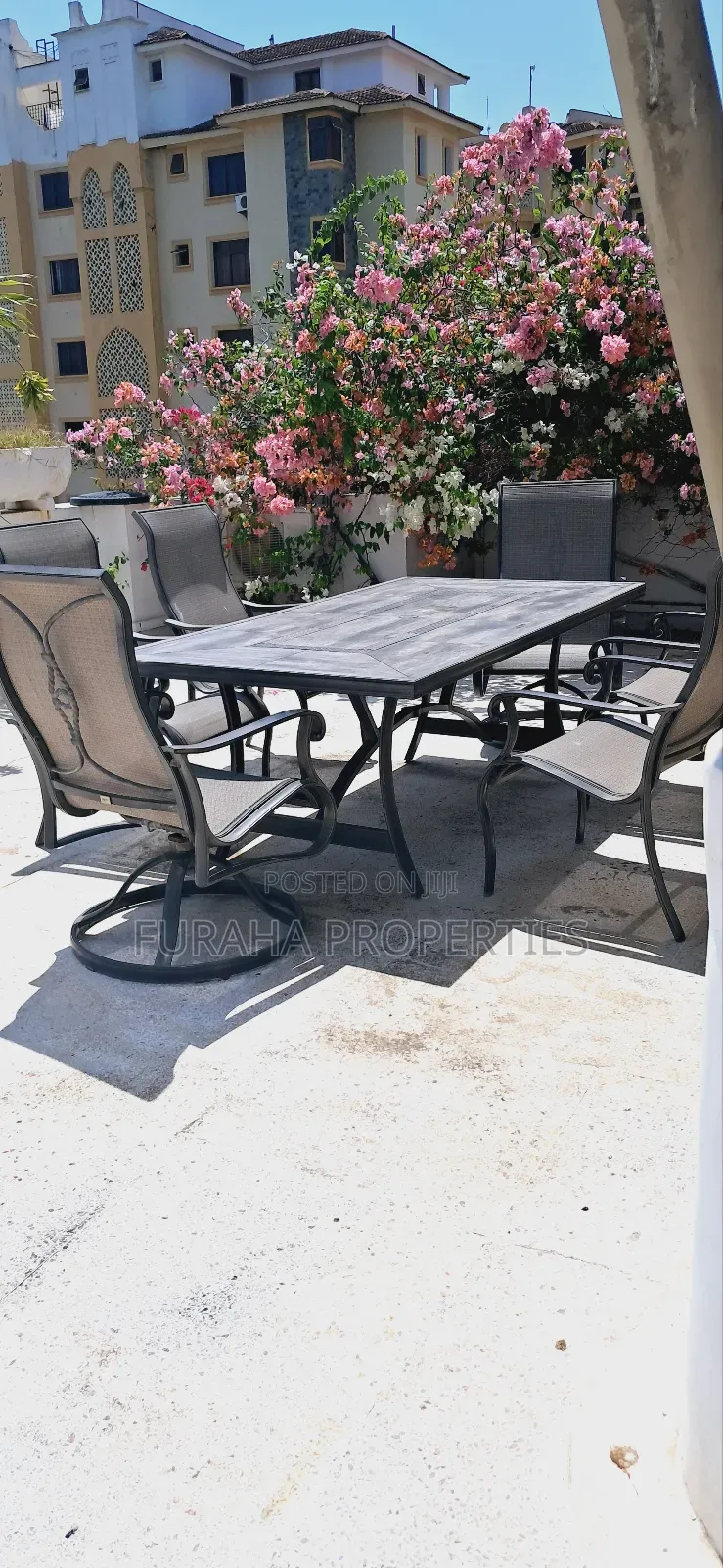 11bdrm House in Shanzu for sale