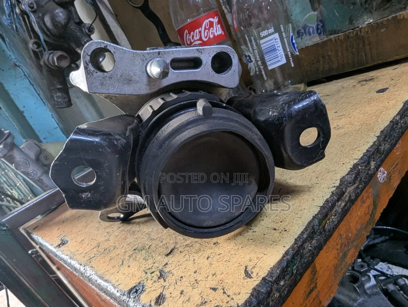 Toyota Voxy Noah Engine Mount